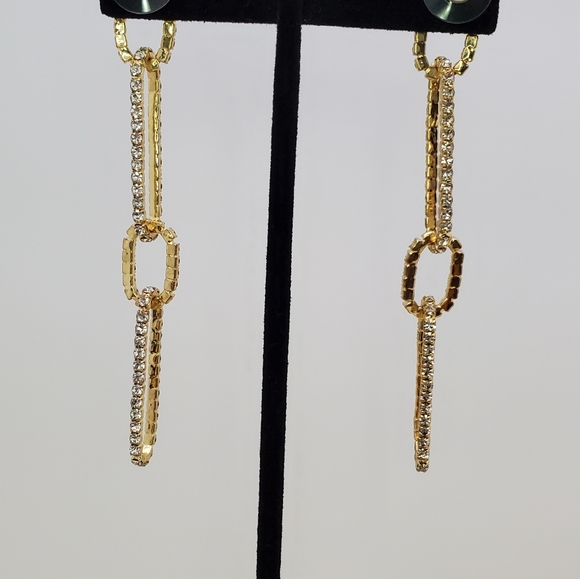 Express Interlocking Rhinestone Earrings - Picture 3 of 5